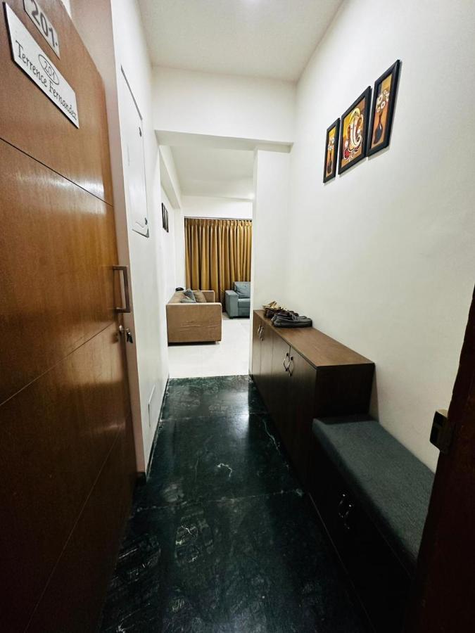 River Front Property Ahmedabad Extérieur photo